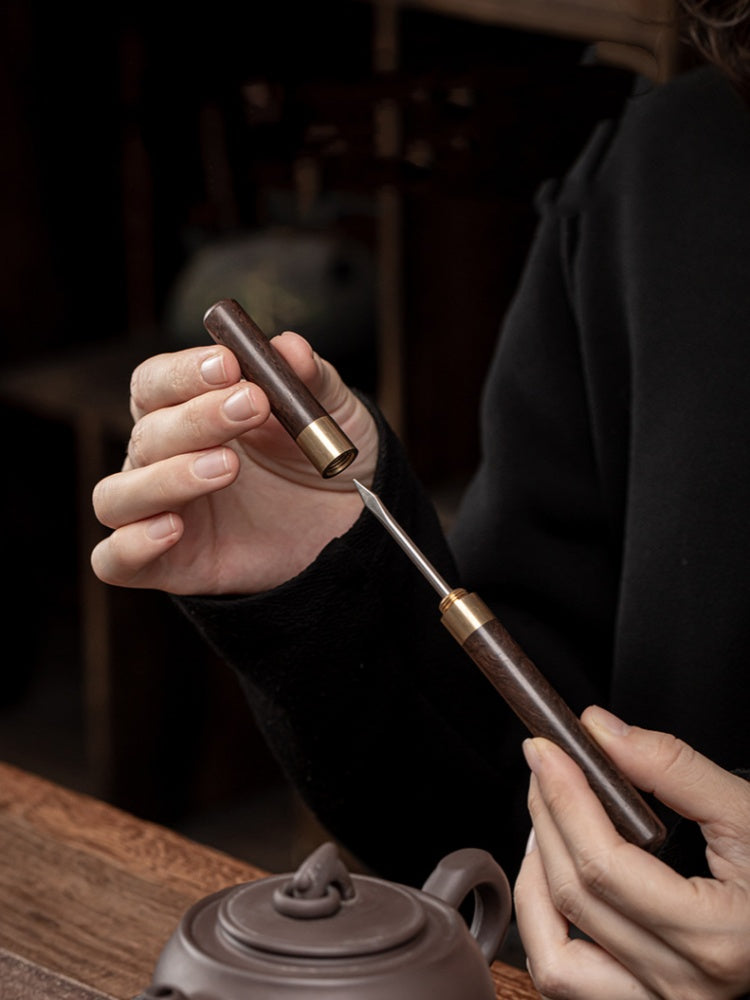 Aiguille ustensiles services the Fong Fu