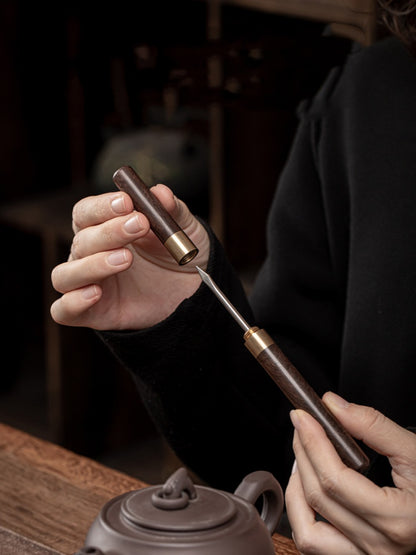 Aiguille ustensiles services the Fong Fu