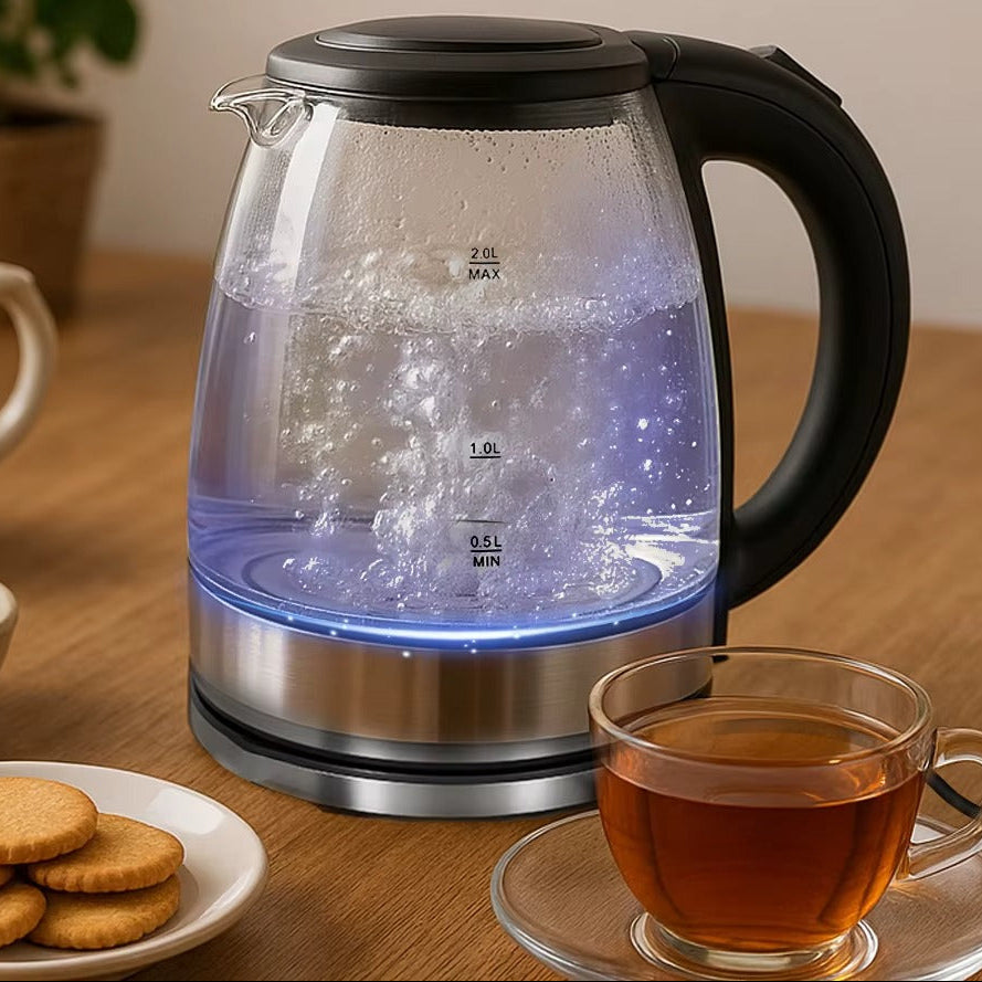 Bouilloire électrique vue de coté heure du thé