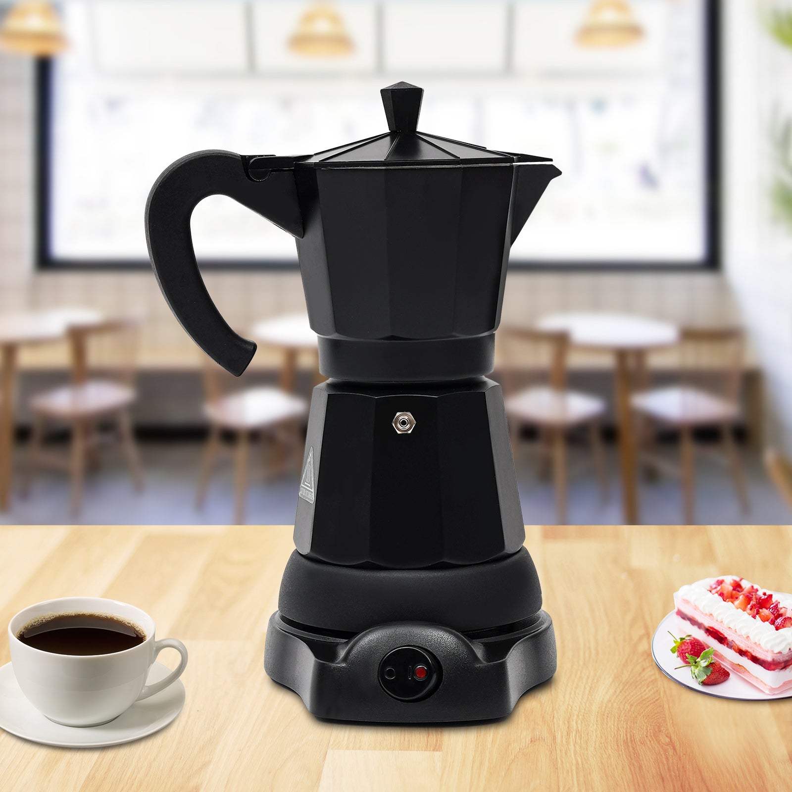 Cafetiere moka noir 300 ml devant fenetre