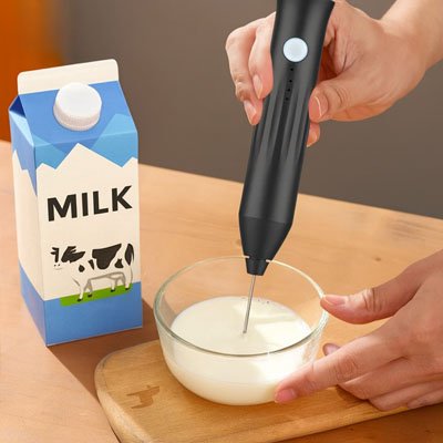 Mousseur Lait Silencieux couleur noir mousse lait